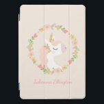 Niedliches Einhorn Blumenkraut Rosa Individuelle N iPad Pro Cover<br><div class="desc">Dieses stilvolle iPad Cover zeichnet sich durch eine hübsche Illustration eines Einhorn- und Blumenkranzes in Rosa aus. Personalisieren Sie es mit Ihrem Namen in kursiven Schriftzeichen. Tolle Geschenkidee!</div>