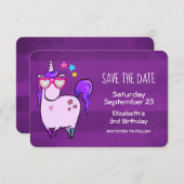 Niedliches Einhorn in Herz-Shaped Brille Geburtsta Save The Date (Vorne/Hinten)