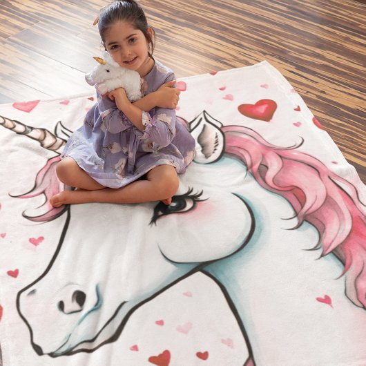 Niedliches Einhorn mit Herz Fleecedecke
