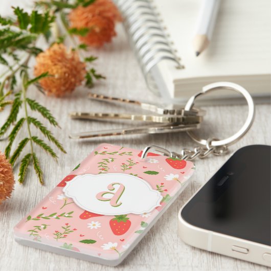 Niedliches Erdbeermuster Acrylic Schlüsselanhänger (Vorderseite rechts)