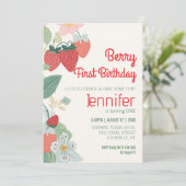 Niedliches Erdbeerthema Custom Berry Erster Geburt Einladung (Stehend Vorderseite)