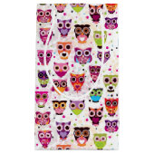 Niedliches Eulenhintergrundmuster für Kinder Kleine Geschenktüte (Vorderseite)