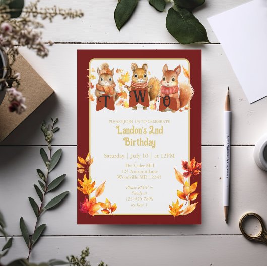 Niedliches Fall-Waldscheich Einladung