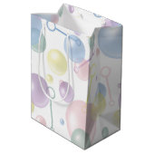 Niedliches, farbiges Bläschenmuster Mittlere Geschenktüte (Rückseite Schrägansicht)