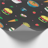 Niedliches, farbiges Essmuster auf dunkelgrau Geschenkpapier (Ecke)