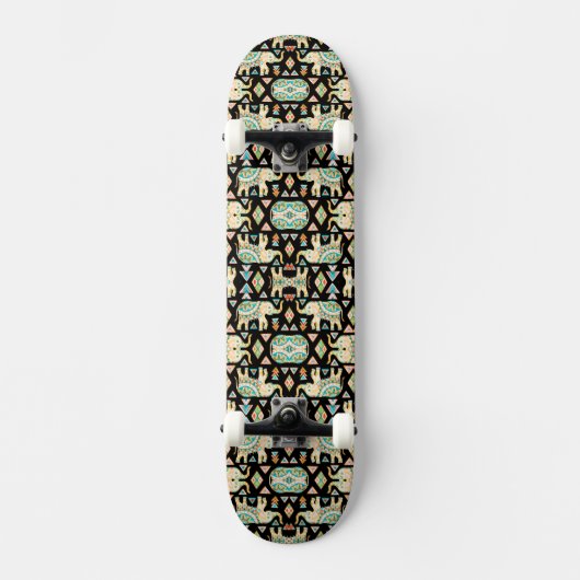 Niedliches farbiges Indianerelementmuster Skateboard (Vorderseite)