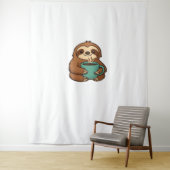 Niedliches Faultier mit Kaffee-Tasse - Gemütlich e Wandteppich (Beispiel)