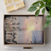 Niedliches feenhaftes Tanzen auf einer Seidenpapier (Geschenk)