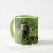 Niedliches Ferret für die Abnutzung Tasse (Vorderseite Links)