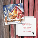 Niedliches festes Huhn Cluckin's Gutes Weihnachtsf<br><div class="desc">Niedliche personalisierte Weihnachtskarte mit einem Hähnchen im Aquarellstil,  stehend von einem rustikalen Holzzaun vor einer Scheune. Die sonnige Urlaubsnachricht auf der Rückseite,  die im personalisierten Bereich bearbeitet werden kann.</div>