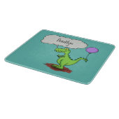 Niedliches Feuer atmet grün lustiger Drache Cartoo Schneidebrett (Ecke)