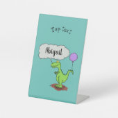 Niedliches Feuer atmet grün lustiger Drache Cartoo Sockelschild (Vorderseite)