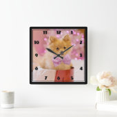 Niedliches Foto für Weihnachtshunde mit Rosa Bauch Quadratische Wanduhr (Zuhause)