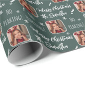 Niedliches Foto ohne Spitze Weihnachtsmuster grün Geschenkpapier (Rolleneckpunkt)