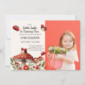 Niedliches Foto Unser kleines Ladybug Mädchen Gebu Einladung (Vorderseite)