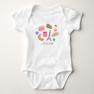 Niedliches französisches Gebäck Baby Strampler