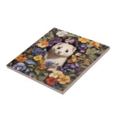 Niedliches Frettchen im Garten des Stiefmütterchen Fliese (Seite)