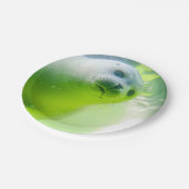 Niedliches freundliches Siegel Unterwasser Pappteller (Schrägansicht)