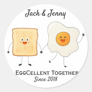 Niedliches Funny Happy Toast Eggcelent Runder Aufkleber