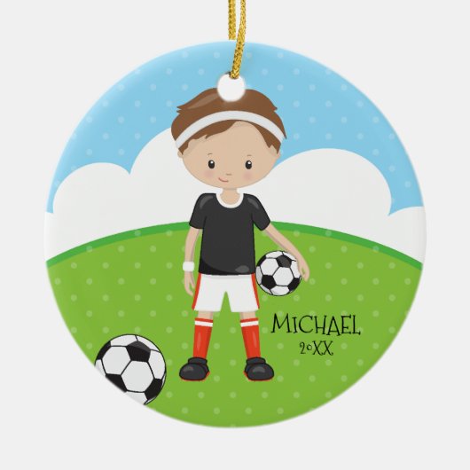 Niedliches Fußball-Spieler-personalisiertes Keramikornament (Vorne)
