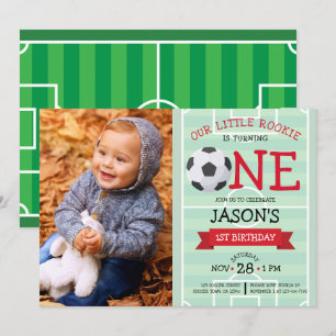 Niedliches Fußballfeld und Foto Ribbon 1. Geburtst Einladung