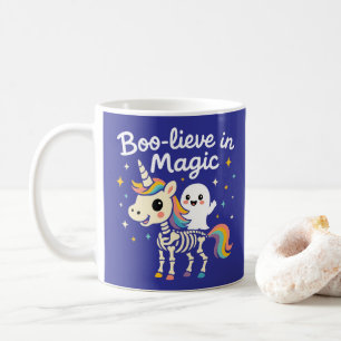 Niedliches Geist auf dem Reiten Kaffeetasse