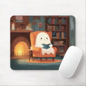 Niedliches Geisterlesen an einem gemütlichen Kamin Mousepad (Mit Mouse)