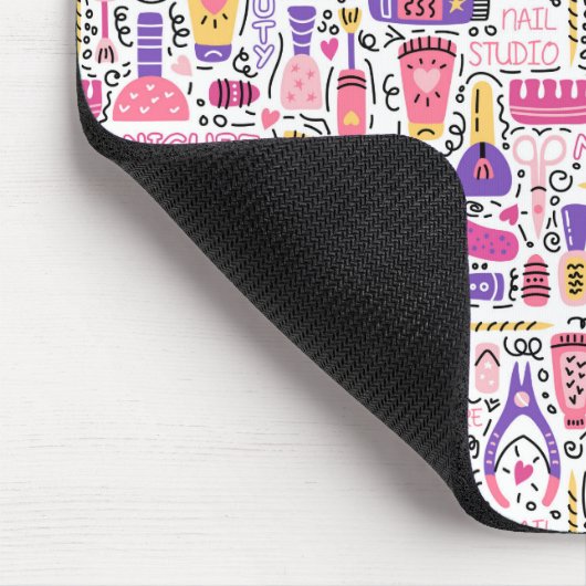 Niedliches Gekritzel-Maniküre-Muster Mousepad (Ecke)
