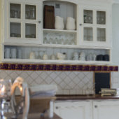 Niedliches Gemüsemuster lila orange Fliese