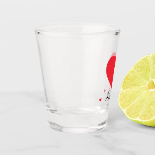 Niedliches Geschenk mit großem Roten Herznamen Mod Schnapsglas (Links)