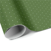 Niedliches Geschenk mit schick-grün-weißen Polka-P Geschenkpapier (Rolleneckpunkt)