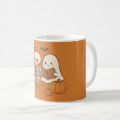 Niedliches Ghost- und Skelettlesen mit Pumpkins Kaffeetasse (VorderseiteRechts)