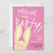 Niedliches Girly Bunny mit Pastellrosa Dots Party Einladung (Vorderseite)
