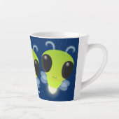 Niedliches Glow Bug Firefrefly Cartoon Illustratio Milchtasse (Rechts)