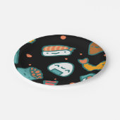 Niedliches glückliches nahtloses Sushimuster auf Pappteller (Schrägansicht)