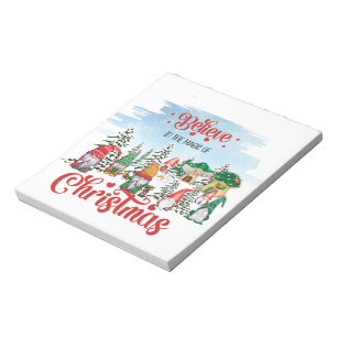 Niedliches Gnome feiert Weihnachtsfeiertag Notizblock