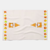 Niedliches Gnome und Herbstleaves auf Beige Geschirrtuch (Horizontal)