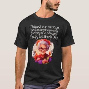 Niedliches Granny Gesicht mit Blume für die glückl T-Shirt