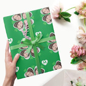 Niedliches Green Clover Four Leaf Hearts Foto Mono Geschenkpapier