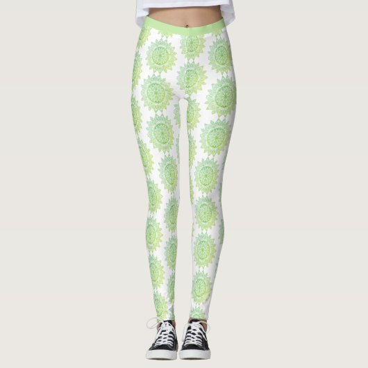 Niedliches Green Gold Mandala Muster Hübsch Leggings (Vorderseite)