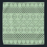 Niedliches grünes Aztekmuster Druck Südweste Halstuch<br><div class="desc">Trendy Aztec Muster. Schwarzer Druck auf grünem Hintergrund.</div>