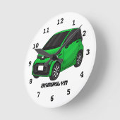 Niedliches grünes Kleinwagen Runde Wanduhr (Winkel)