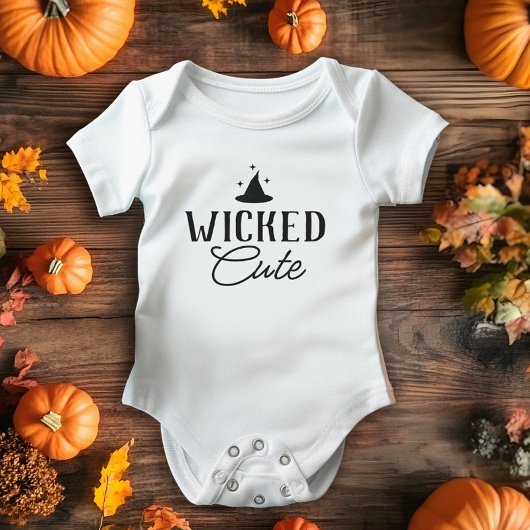 Niedliches Halloween Baby Strampler