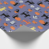 Niedliches Halloween Cat Spooky Lila Geschenkpapier (Ecke)