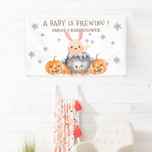 Niedliches Halloween Cauldron Baby ist Braudusche Banner