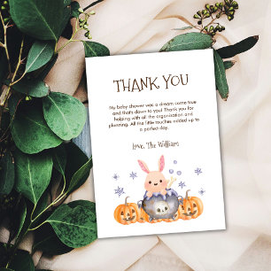 Niedliches Halloween Cauldron Baby ist Braudusche Dankeskarte