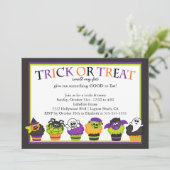 Niedliches Halloween Cupcakes Kids Kostüm Party Einladung (Stehend Vorderseite)