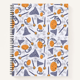 Niedliches Halloween-Doodle-Notebook - Magische Pu Notizblock