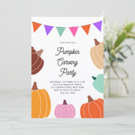 Niedliches Halloween-farbiges Pumpkin-Carving-Part Einladung