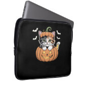 Niedliches Halloween Kitten in einem Kürbisklassis Laptopschutzhülle (Vorne Rechts)